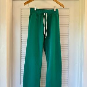 Figs Women’s Hunter Green Livingston Scrub Pants